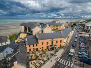 Reddans of Bettystown Luxury Bed & Breakfast, Restaurant and Bar